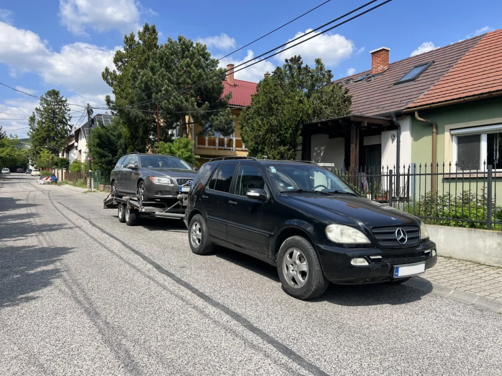 Tréleres autómentés biatorbágy, autó trélerezés, tréler biatorbágy
